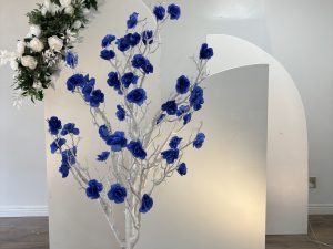 6' Manzanita Decoration Tree