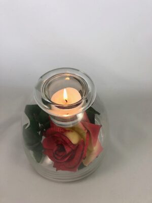 can be used as centrepiece or combined with other candle holders